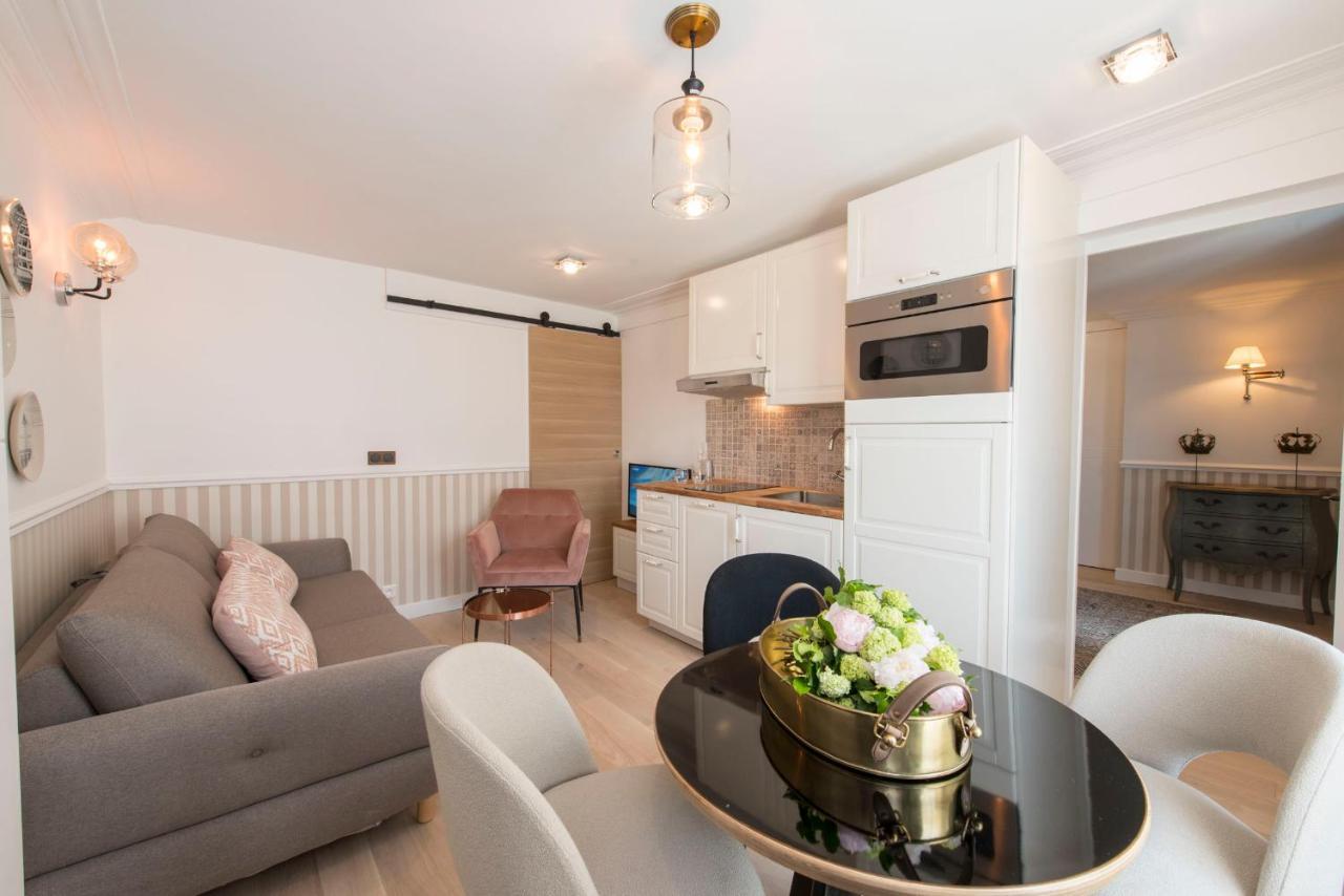 Leocadia Apartment Paris Bagian luar foto